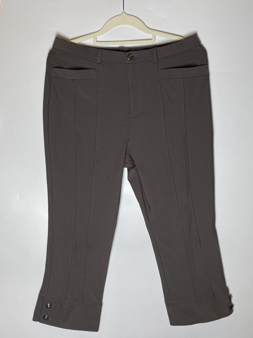 Fisco golf pants (Category: Other Bottoms) located in Makati City. Submitted by indaysukaycloset (Listing ID 1470512742, Image 1). Description: FISCO Golf Pants - Dark Taupe - 15" Waist (30") / 31.5" Length Size: L on tag - Waist 69-77cm - Fits 30-31" Waist: 15" flat = 30" actual - stretch to 32" Hip: up to 100cm Length: 31.5" - Cropped / Ankle length Color: Dark Taupe / Brown Gray Details: Brand: FISCO - Japan Golf 88% Polyester 12% Polyurethane