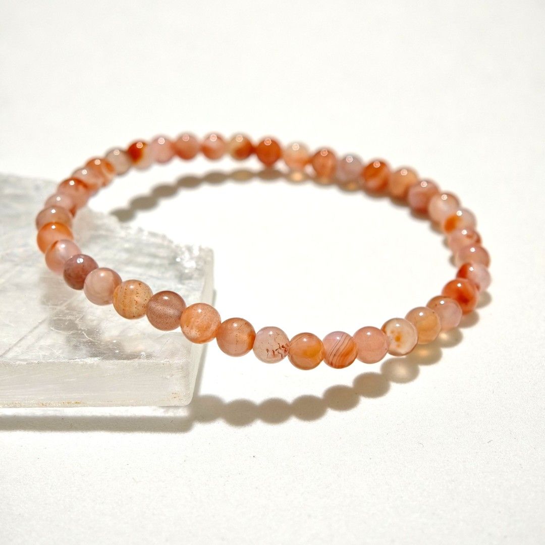 Floating Nanhong Bracelet 5mm (Category: Bracelets) located in Makati City. Submitted by lily.lala (Listing ID 1470423152, Image 1). Description: Floating Nanhong Bracelet 5mm - unused personal collection Payment: gcash/bank Delivery: lalamove/grab/lbc Rfs: downsizing.