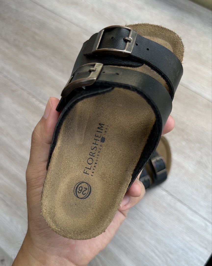 Florsheim (Category: Babies & Kids Fashion) located in Makati City. Submitted by badethskie (Listing ID 1470396258, Image 3). Description: Size 26 with box .