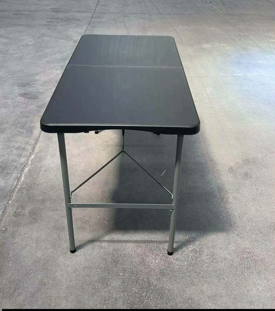FOLDABLE HARD PLASTIC TABLE HEAVY DUTY 4FT 5FT 6FT (Category: Tables & Sets) located in Manila. Submitted by zhaeila23 (Listing ID 1470415925, Image 2). Description: Onhand brandnew ‼️ Foldable hard plastic table (Same quality ng life time) ( White 🤍 ) 4ft - 1,600 only ‼️ 5ft - 1,850 only ‼️ 6ft - 2,000 only ‼️ ( Black 🖤 ) Mas mataas puhunan 4ft - 1,700 only ‼️ 5ft - 1,900 only ‼️ 6ft - 2,150 only ‼️.