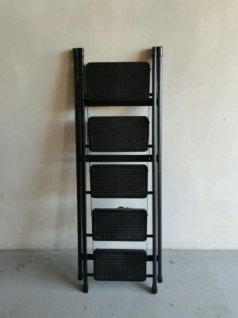 FOLDABLE LADDER 5 STEPS HEAVY DUTY (Category: Ladders & Steps) located in Manila. Submitted by zhaeila23 (Listing ID 1470417351, Image 2). Description: Foldable ladder 5 Layer P1,500 only ‼️ Red 5pcs Black 5pcs *Sturdy *Rubber stopper 5 Layer.