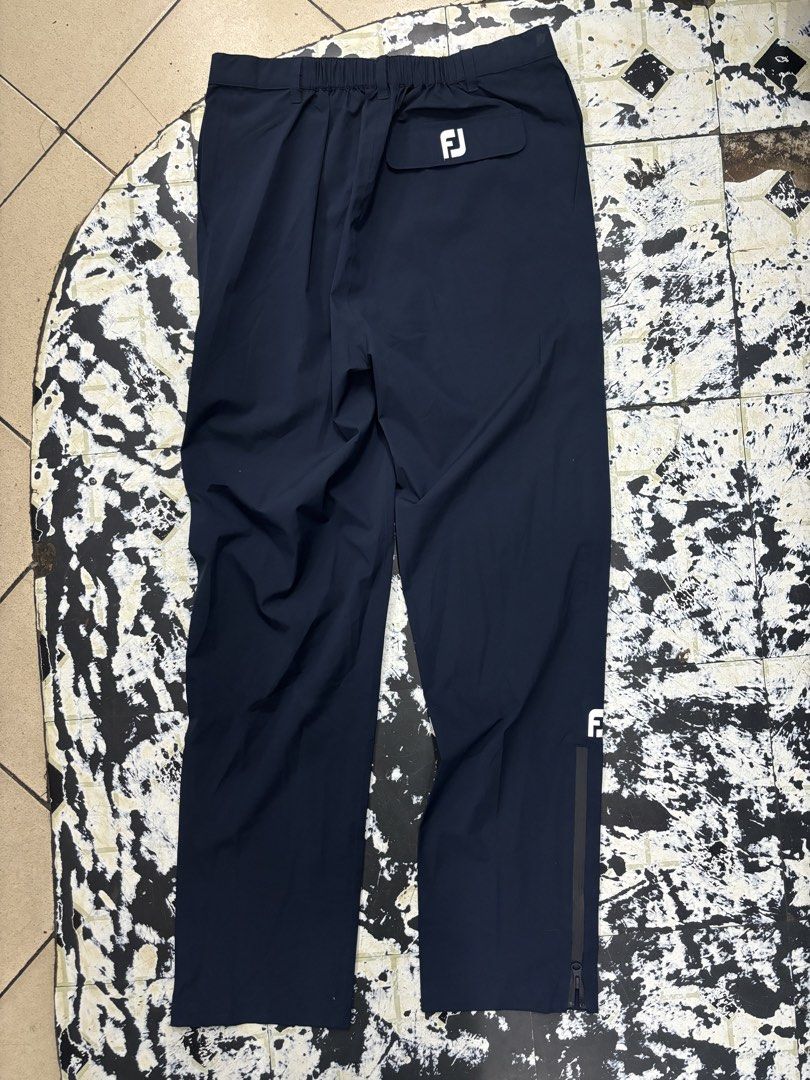 Footjoy hydrolite golf rain pants (Category: Jeans) located in Manila. Submitted by Caps4everyone (Listing ID 1470459565, Image 2). Description: For sale only Price: 1,800 Size: 32 Length: 44 Location: caloocan Shipping: lbc and lalamove Pm for sure buyer only .