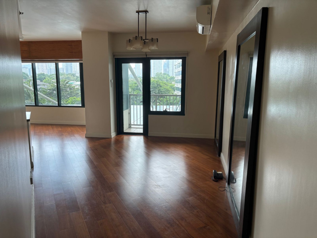 (Category: ) located in . Submitted by businessdanph (Listing ID 1470508408, Image 1). Description: .