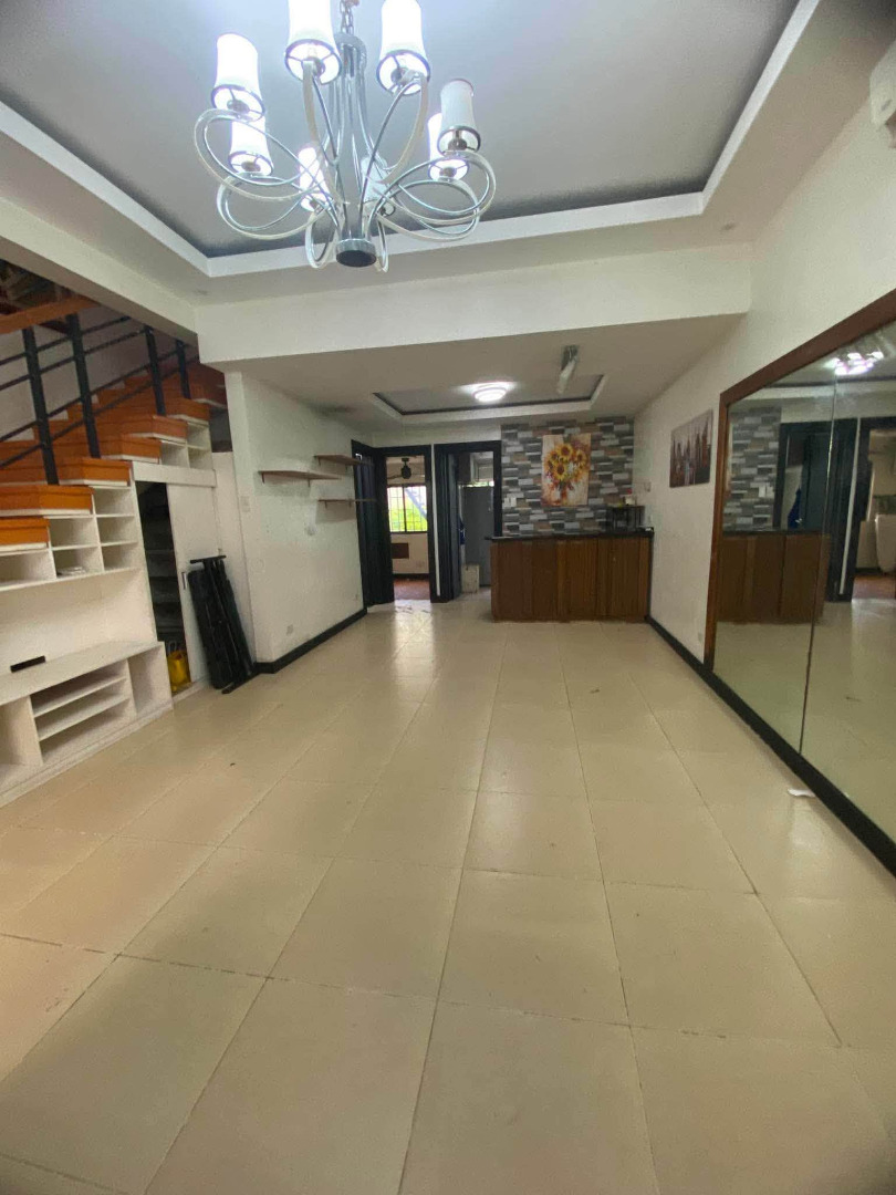 (Category: ) located in . Submitted by realtorrachelle (Listing ID 1470394548, Image 1). Description: .