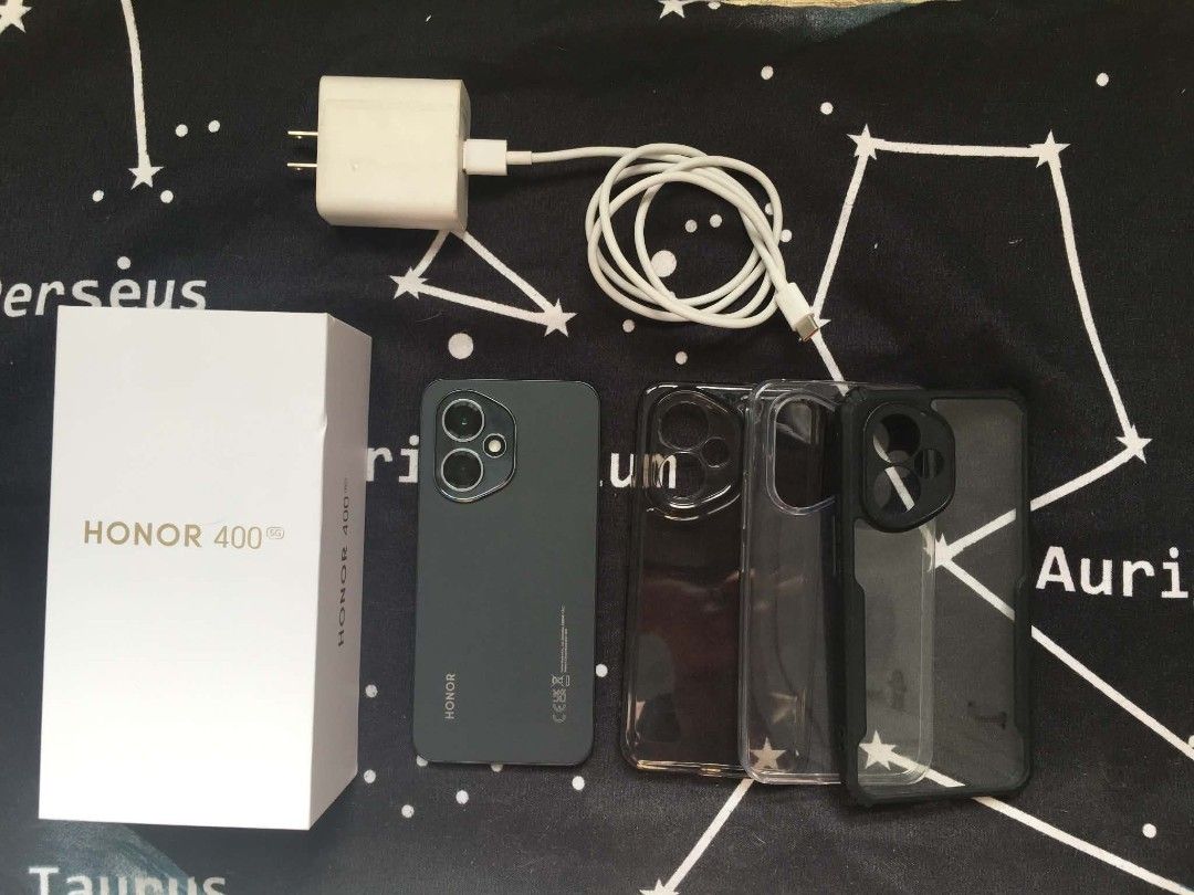 FOR SALE! HONOR 400 5G (Category: Android Others) located in Manila. Submitted by exhilaratingpapaya (Listing ID 1470411384, Image 1). Description: HONOR 400 5G — For Sale Display: 6.55" AMOLED, 120Hz, 5000nits peak brightness Processor: Qualcomm Snapdragon 7 Gen 3 RAM/Storage: 12GB RAM + 512GB ROM Camera: 200MP Main + 12MP Ultrawide | 50MP Front Cam Battery: 6000mAh, 80W SuperCharge OS: MagicOS 9.0 (Android 15) Connectivity: 5G, Dual SIM, Wi-Fi 