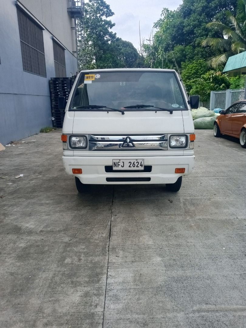 For Sale Mitsubishi L300 (Category: Heavy Vehicles) located in Caloocan City. Submitted by rdarwins25 (Listing ID 1470417497, Image 2). Description: This 2022 Mitsubishi L300 Aluminum Van Single AirCon with transmission is available for sale in Makati City City at ₱500000 . This 2022 Mitsubishi L300 is First hand owner maintained, It runs on diesel engine and its odometer reading is 72000 KM. .