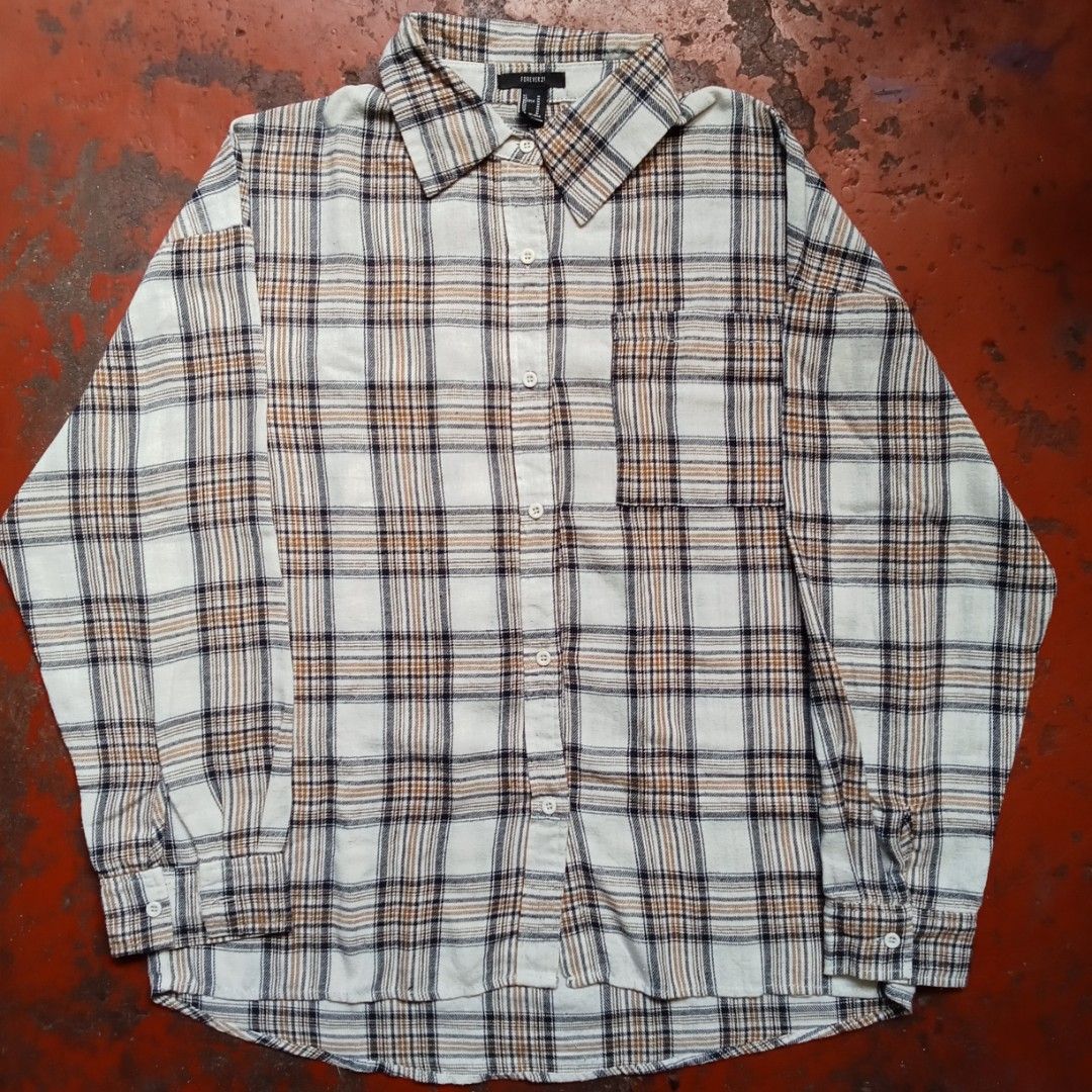 FOREVER21 PLAID SLEEVE POLO (Category: Tshirts & Polo Shirts ) located in Manila. Submitted by push.cook (Listing ID 1470502416, Image 2). Description: NO ISSUE GOOD CONDI L:30 W:23 SLEEVE:21.