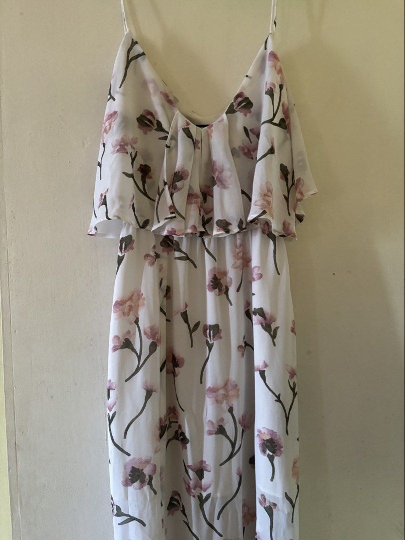Forever 21 Long dress (Category: Dresses) located in Teresa. Submitted by lovedbykels (Listing ID 1470349701, Image 1). Description: Size: small Only used once From 🇺🇸🇺🇸 .