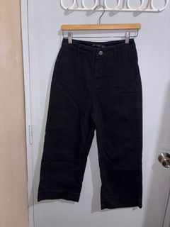 (Category: ) located in . Submitted by margascloset_ (Listing ID 1470492158, Image 1). Description: .