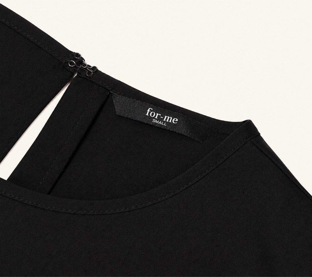 ForMe Black Long Sleeve Blouse (Category: Longsleeves) located in Santa Rosa. Submitted by allysuhnicole (Listing ID 1470378921, Image 2). Description: - Size: Small on tag - Color: Black - Used once only - Details: Button closure on cuffs and hook-and-eye hardware at the back neck - Fabric: Smooth, comfortable material - 3rd pic from ForMe (for visualization only).