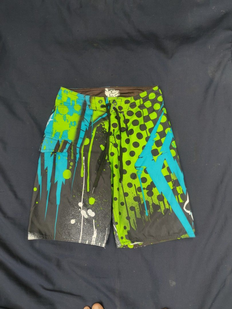 Fox Boardshorts (Category: Swim Trunks & Board Shorts) located in Manila. Submitted by montillano25396 (Listing ID 1470350894, Image 2). Description: Fox Boardshorts Size: 28 Good Condition Issue: minimal fade on back.