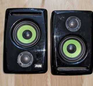 （分類：）位於 。 由 sbr8852719485 提交（商品編號 1470365517，圖片 1）。簡介： 。