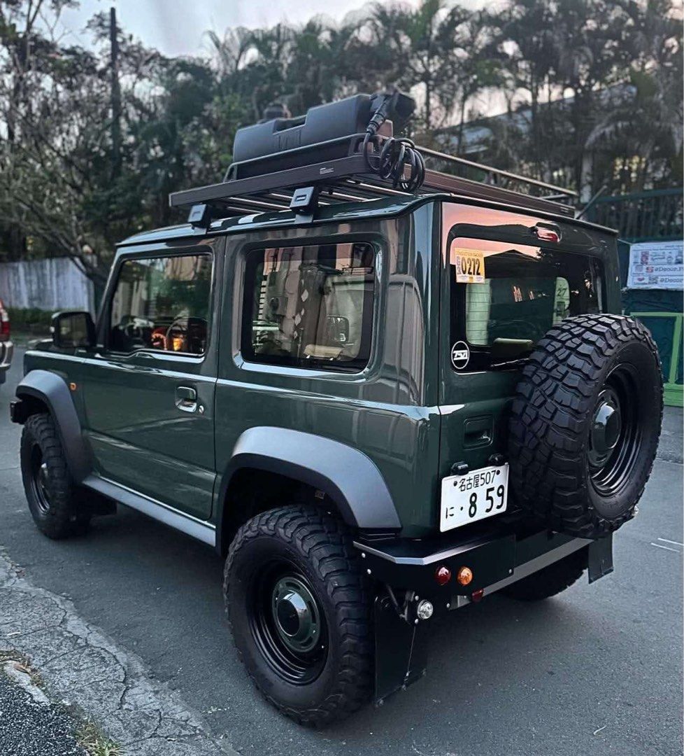 Frontrunner Roof Rack for Suzuki Jimny (Category: Other Automotive Parts and Accessories) located in Manila. Submitted by ysabbela (Listing ID 1470431473, Image 1). Description: FOR SALE Frontrunner Roof Rack for Jimny inclusions: shower water tank condition: like new dm if interested rfs: sold jimny 📍Quezon City.