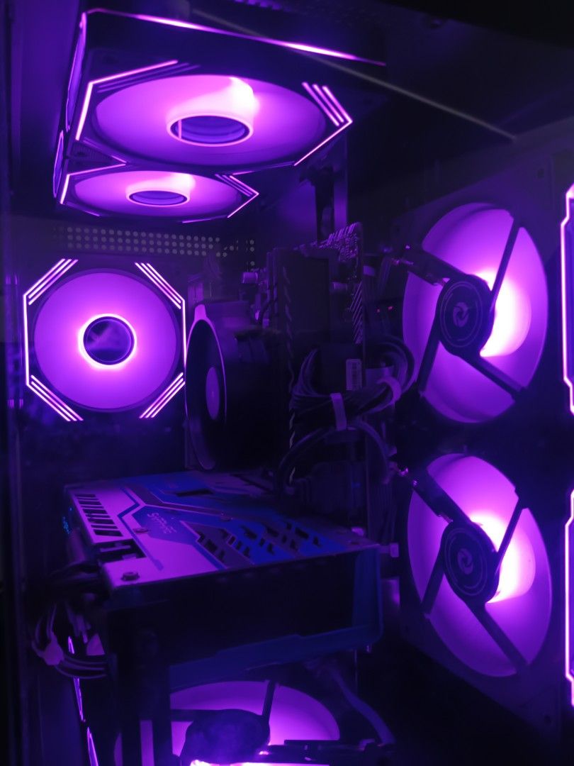 FS Gaming PC (Category: Desktops) located in Manila. Submitted by gianeraine (Listing ID 1470393739, Image 2). Description: Specs CPU: Ryzen 5 5600 GPU: Sapphire rx 590 GME Motherboard: asus prime A520m k RAM : Lexar 8gb x2 (16gb) ddr4 3200mhz PSU:GS550 watts inplay psu Storage: Team group mp33 256gb m.2 ssd 128 gb ssd 500gb hdd 7pcs inplay openview case fan YGT case P.S. all box complete except gpu.