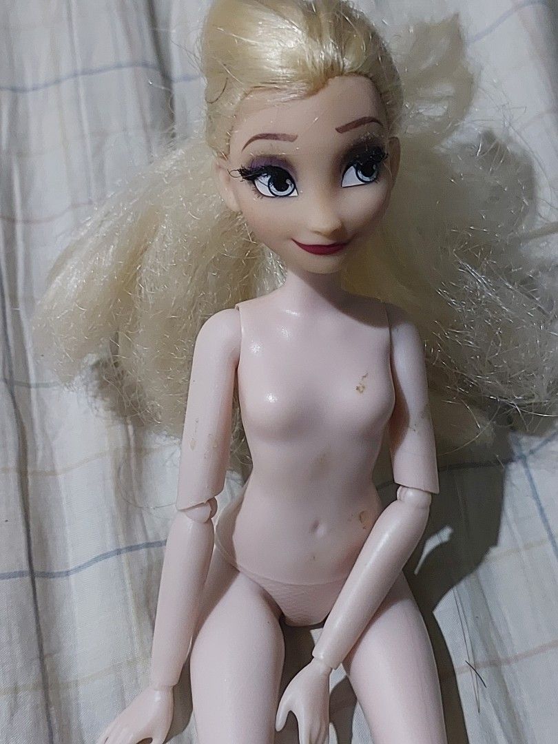 fs hasbro nvde disney style series elsa (Category: Figurines & Statues) located in Las Pinas. Submitted by g.bonx (Listing ID 1470487990, Image 2). Description: fs hasbro nvde elsa disney style series! ( articulated ) / PTPA thanks! price: 200 flaws: stain marks on her body, yellowing head has rooted eyelashes MOP: gcash MOD: jnt DM if interested 📩‼️ strictly no cancellations and joyjoy mining ( scammies ).