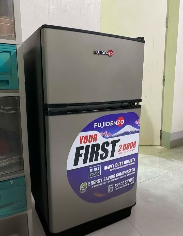 Fujidenzo Refrigerator Inverter (Category: Refrigerators and Freezers) located in Pasay City. Submitted by sam_thinqs (Listing ID 1470398611, Image 2). Description: KINDLY MESSAGE ME FOR FASTER TRANSACTION V I B E R- 0 9 6 3 8 1 9 2 2 6 9 Forsale my personal use!!!! Fujidenzo Mini Refrigerator 3.5cubic ft No Issue and any History of reapair 3months use. Good Condition no Dents Brandnew Bought /w box & Receipt for warranty Rfs: Need to change to a