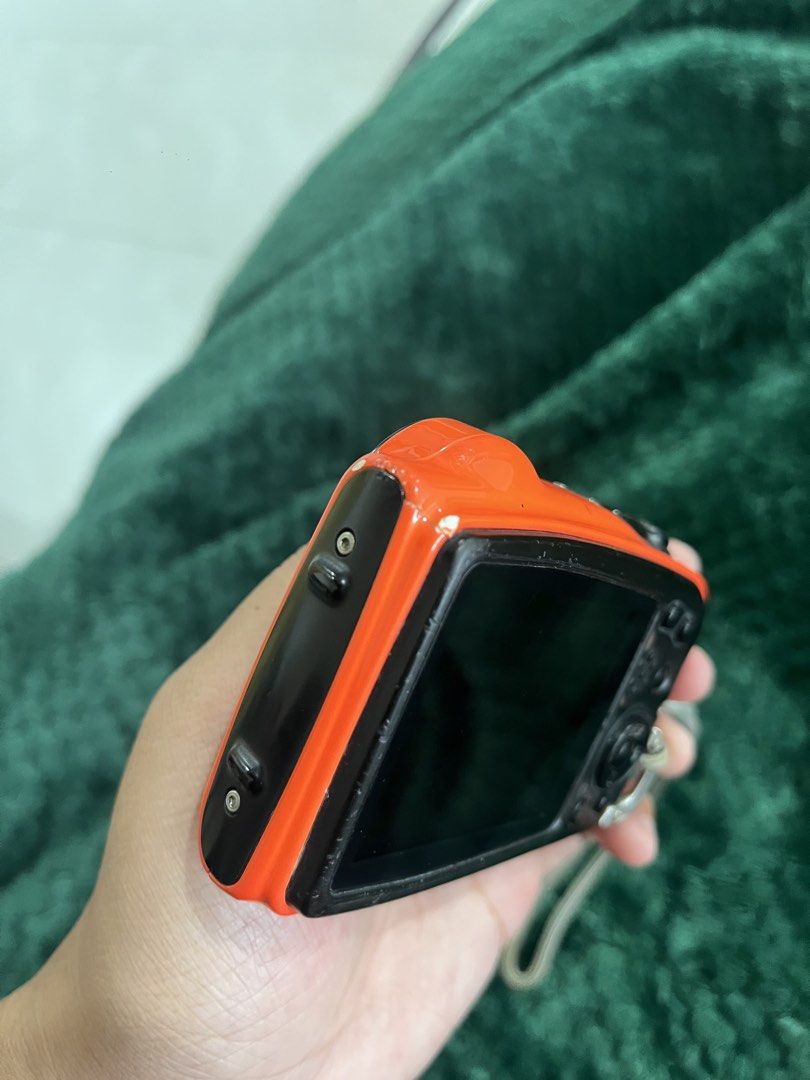 Fujifilm XP70 (Category: Cameras) located in Manila. Submitted by baedenzu (Listing ID 1470456652, Image 3). Description: Fujifilm FinePix XP70 * Waterproof, shockproof & adventure-ready * Wi-Fi connectivity — transfer photos and operate the camera through the app * Rechargeable via Micro-USB * Comes with battery * No box included 📌 Condition: Great working condition! Has visible white spots on the exterior, but purely cosmetic. 📦 Inclusions: C