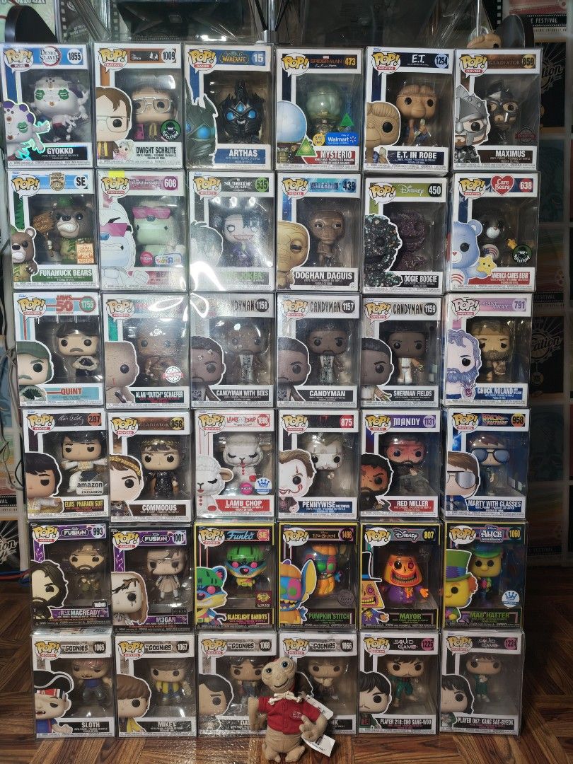 Funko Pop Vinyl Figures Huge Collection Various Characters (Category: Designer & Blind Box Toys) located in Manila. Submitted by funkokey (Listing ID 1470364388, Image 1). Description: - Massive collection of Funko Pop vinyl figures available - Features popular characters from movies, TV shows, anime, and games - Includes rare finds and hard-to-find special editions - All boxes are intact with pristine clear windows - Ideal for starting a new dis