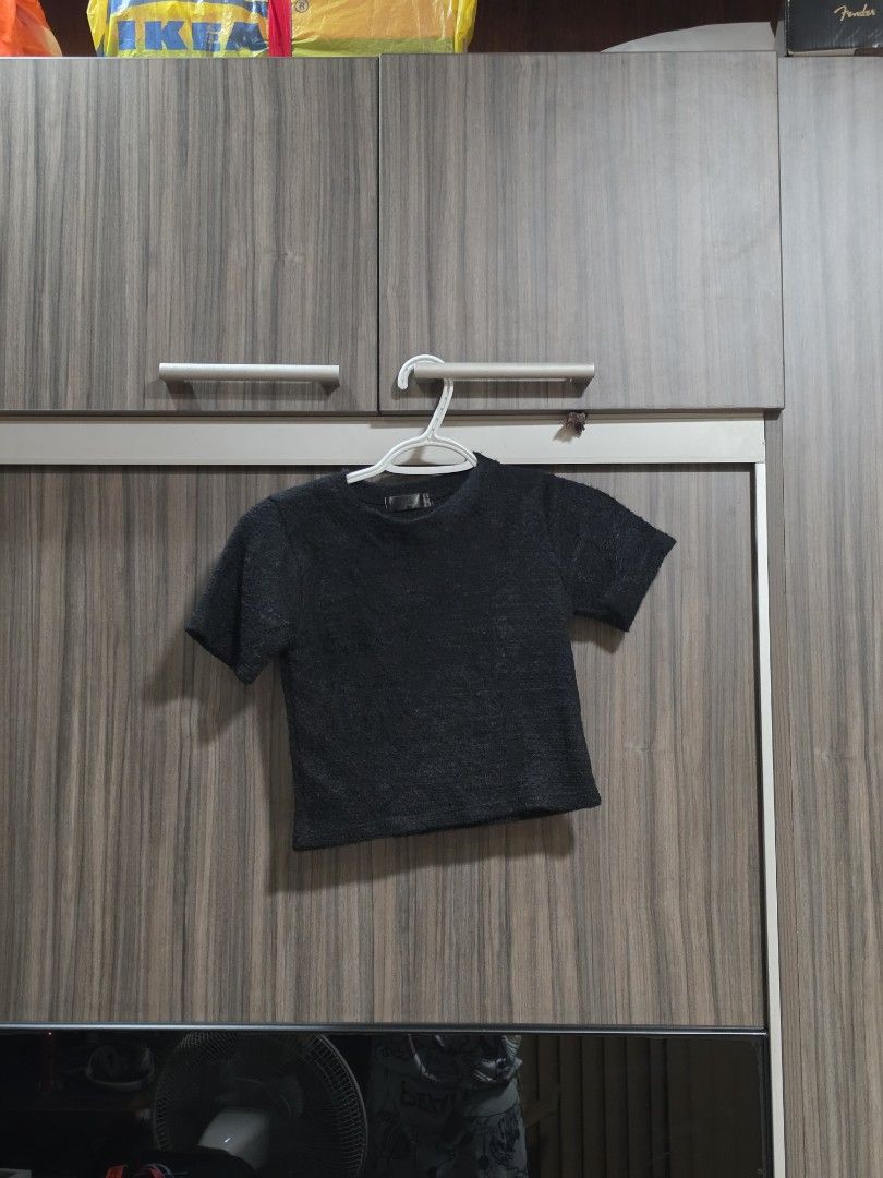 Fuzzy Furry Black Crop Top (Category: Shirts) located in Quezon City. Submitted by snowflakes.specials (Listing ID 1470518896, Image 3). Description: XS From Thailand.