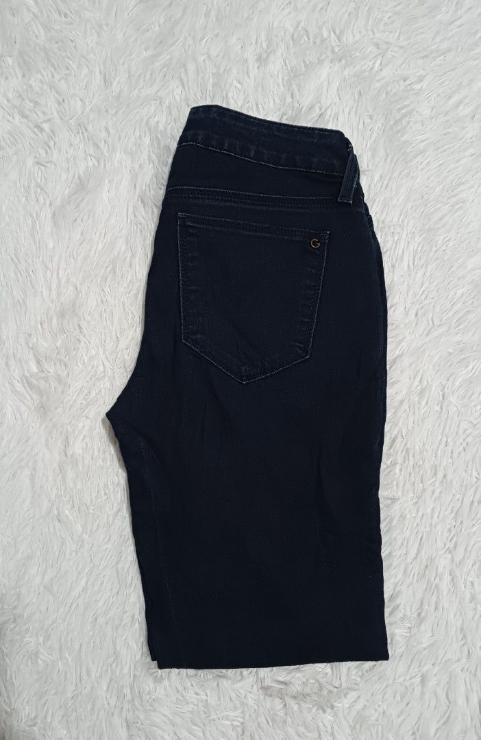 G by Guess Jeans (Category: Jeans) located in Ozamiz City. Submitted by meshthrift11 (Listing ID 1470419366, Image 1). Description: size 28-29 stretchable length 37.