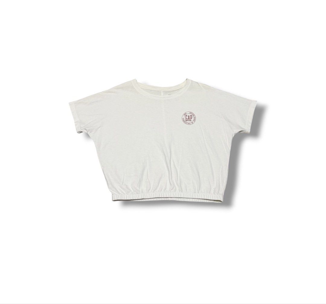 GAP Crop Stretchy Top (Category: Shirts) located in Bulacan. Submitted by sanjisthrift (Listing ID 1470536342, Image 1). Description: Size 2XL Width 20.5 Length 30 Well Used 9/10 Pinholes.