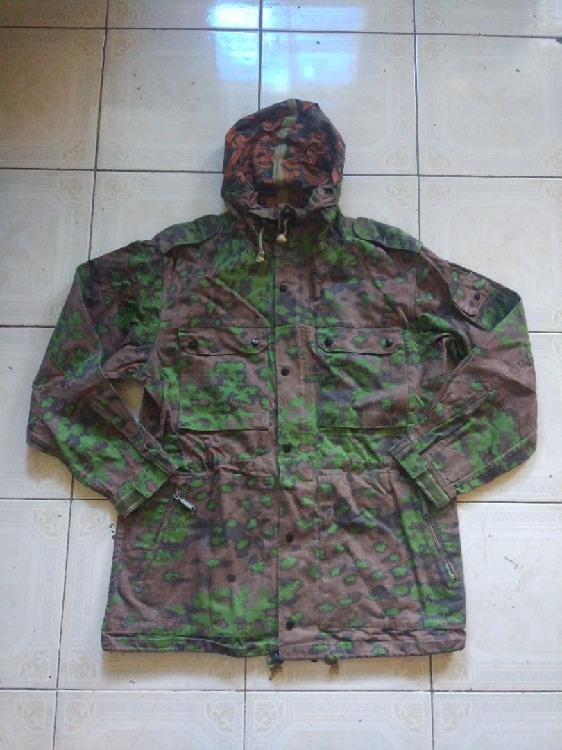 German Oakleaf Camou Military Jacket L (Category: Coats, Jackets and Outerwear) located in Pasay City. Submitted by denimdude.ph (Listing ID 1470421526, Image 1). Description: rare camou pattern no tags, fits Large foldable hood.