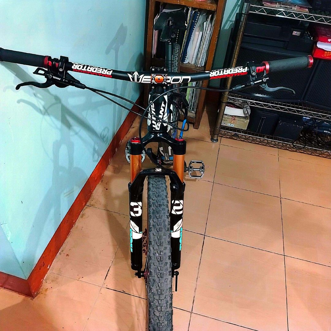 Giant XTC SLR 27.5 mtb with Fox 32 Fork (Category: Bicycles) located in Manila. Submitted by christophermortz_08 (Listing ID 1470354989, Image 2). Description: ​Frame: Giant XTC SLR (ALUXX SLR Alloy) ​Fork: Fox 32 Factory Series Air Fork (Kashima coat, 27.5") ​Drivetrain: 1x12 Speed — Shimano SLX Cranks, Sagmit RD, Sunshine Cassette ​Brakes: Shimano Hydraulic Disc Brakes with 6-bolt floating rotors ​Hubs: Speedone Anodized Red Hubs (QR) ​Rims: Sp