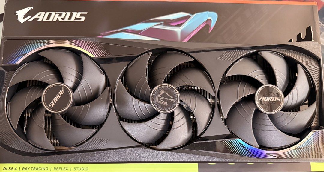 Gigabyte AORUS GeForce RTX 5090 Master, Computers & Tech, Parts ...