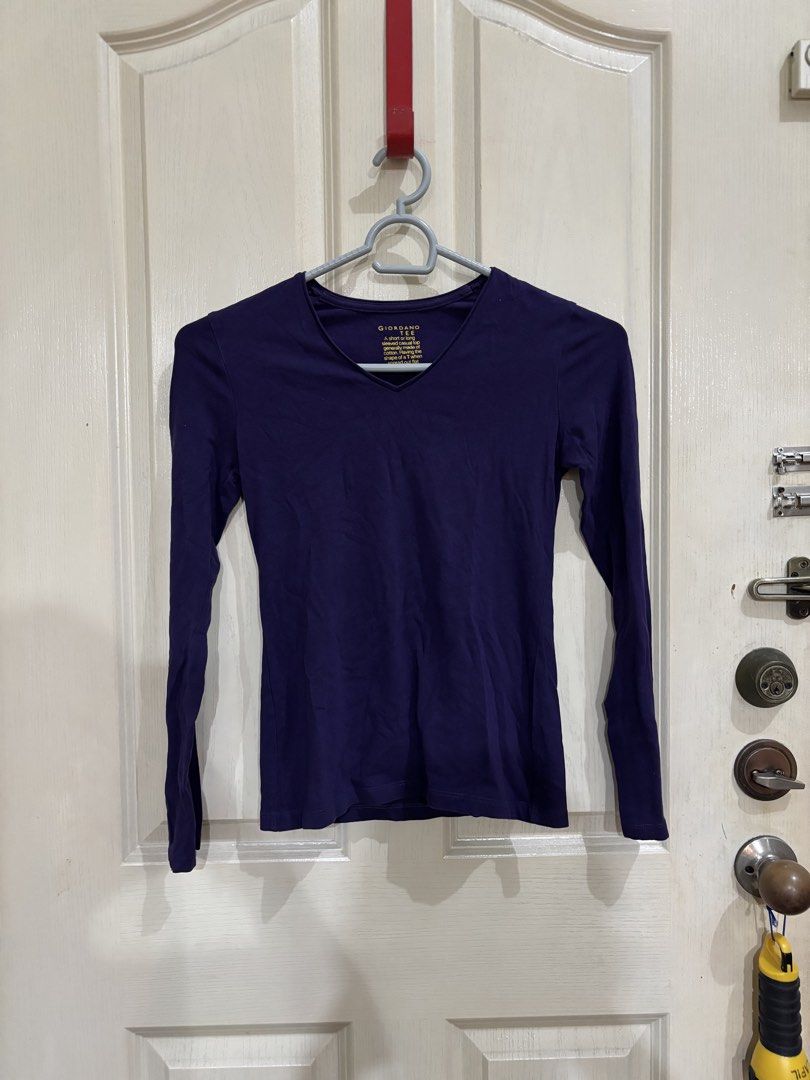 Giordano Purple Long Sleeve V-Neck (Category: Shirts) located in Mandaluyong City. Submitted by lovedbykks (Listing ID 1470411074, Image 1). Description: .