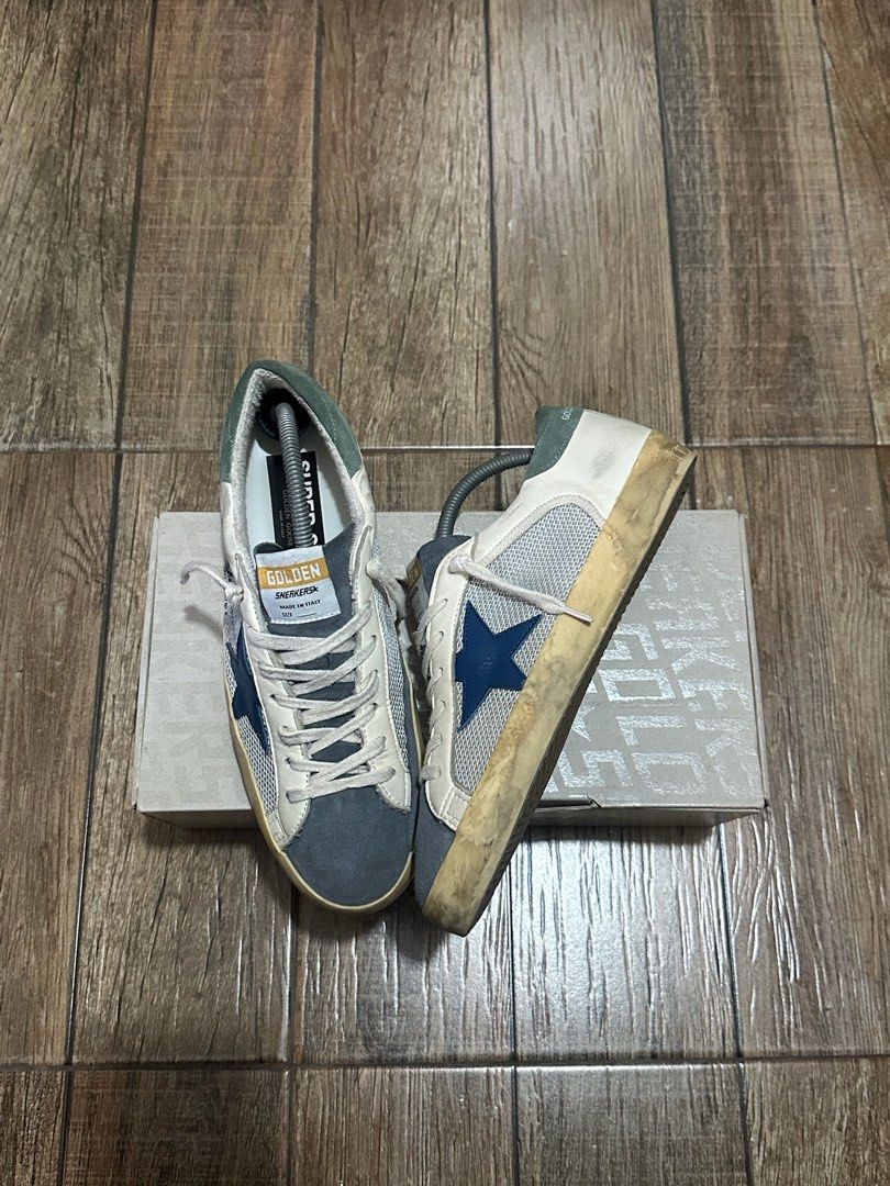 Golden Goose Superstar (Category: Sneakers & Footwear) located in Manila. Submitted by nicoleargana04 (Listing ID 1470500644, Image 3). Description: Complete package RFS: declutter, too many shoes.