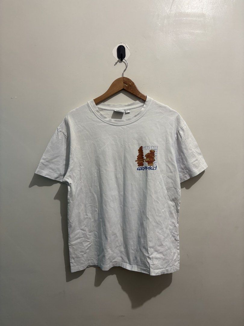 Gramicci Stoneheads Tee (Category: Tshirts & Polo Shirts ) located in Cabiao. Submitted by thelifeofgelo (Listing ID 1470379754, Image 1). Description: Gramicci Stoneheads Tee Size: Small Width: 20 Length: 26 Good as new Price: 850 + shipping fee.