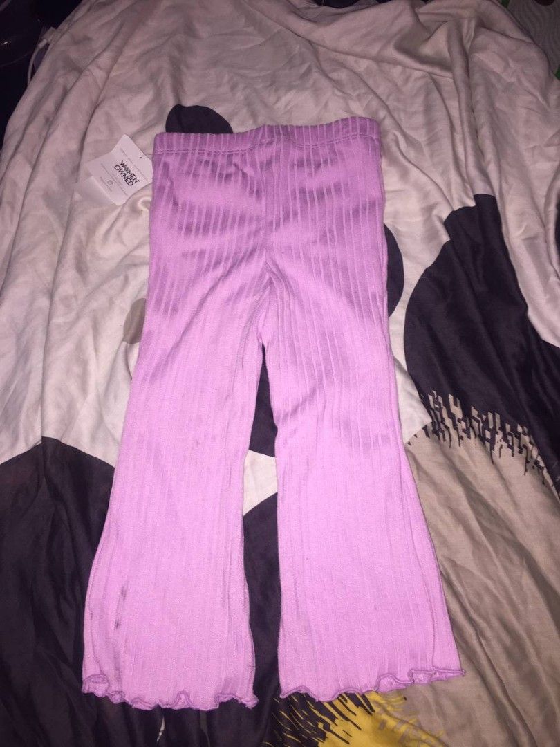 Grayson Mini Ribbed Knit Pants Pink 3T (Category: Babies & Kids Fashion) located in Quezon City. Submitted by livkatecooke (Listing ID 1470464454, Image 1). Description: - Brand: Grayson Mini - Item: Ribbed knit toddler pants - Size: 3T - Color: Pink - Material: 98% polyester, 2% spandex (super stretchy and comfortable) - Features: Cute back pockets, 'HERE COMES THE FUN' patch label, trendy flared legs, and lettuce hem detailing - Condition: Bran