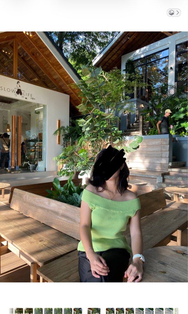 green soft off shoulder top💚 (Category: Others Tops) located in Bauang. Submitted by coolbear.feeba3 (Listing ID 1470463063, Image 2). Description: .