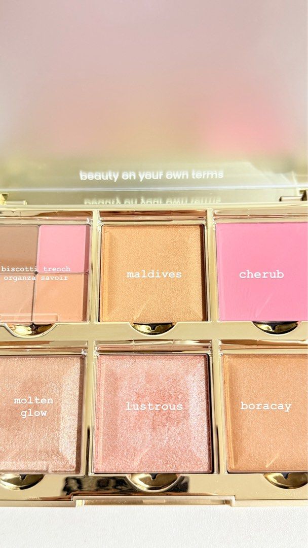 GRWM Face Card with inserts (Category: Makeup) located in Valenzuela. Submitted by cali___09 (Listing ID 1470480457, Image 3). Description: GRWM FACE CARD with inserts na — Ilang beses lang nagamit and now hindi na talaga nagagamit ₱649 price ng case nyan, case pa lang. .