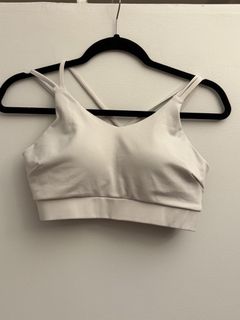 (Category: ) located in . Submitted by closetclearout.mnl (Listing ID 1470396987, Image 1). Description: .
