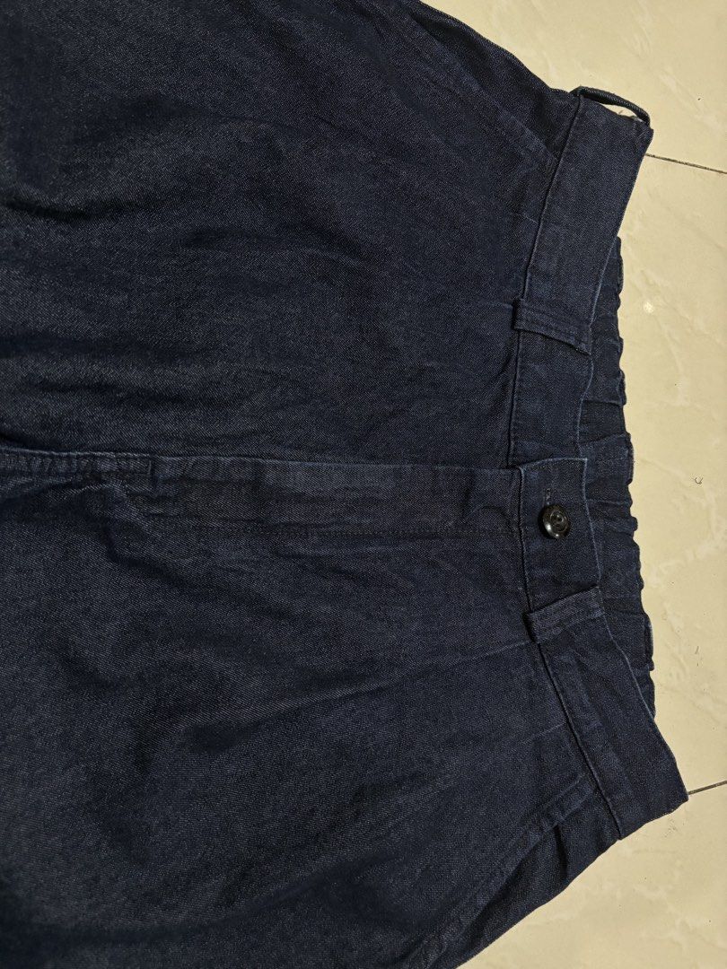 GU Wide Leg Baggy Pants (Category: Trousers) located in Iligan City. Submitted by thrift4dayz (Listing ID 1470497253, Image 2). Description: Size: Large - 34” Color Rate: 10/10 Almost brand new condition .
