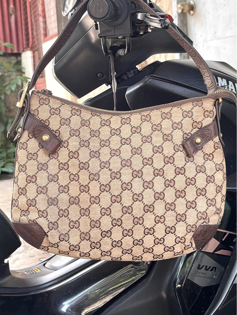 Gucci GG monogram KILI bag (Category: Shoulder Bags) located in Cagayan de Oro. Submitted by allaboutukayukaybagscdo (Listing ID 1470360064, Image 1). Description: Coded but na erase siya huhu.