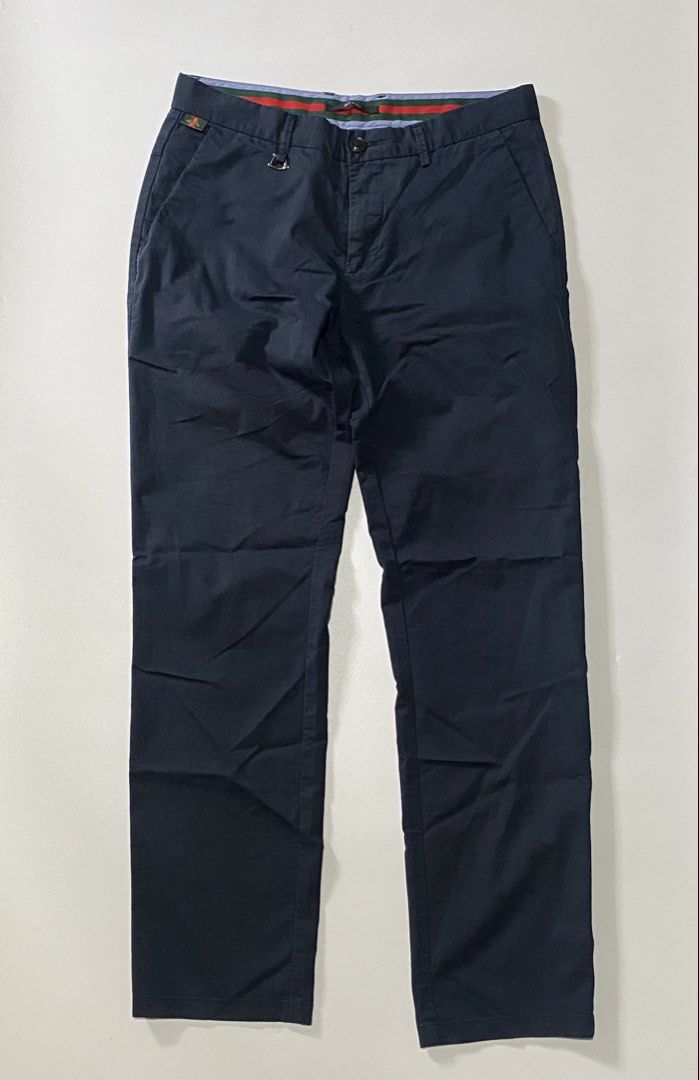 Gucci Navy Blue Chino Trousers (Category: Chinos) located in Manila. Submitted by finofindthisart (Listing ID 1470533133, Image 2). Description: Length 39 Waist 32 Hem 6.5 Measured it by inches Issue: N/A This is a pre-loved/thrifted items and may show minor signs of issue due to its vintage nature. Kindly manage expectations. No refunds or exchanges will be accepted. 📍Pasay City DM for inquiries..