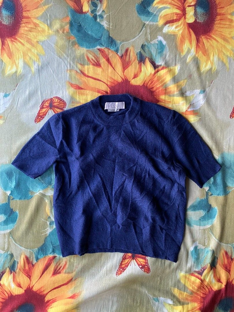 Gucci uniform (Category: Shirts) located in Manila. Submitted by raymondrob54698 (Listing ID 1470357889, Image 1). Description: size small 16 width 18 length.