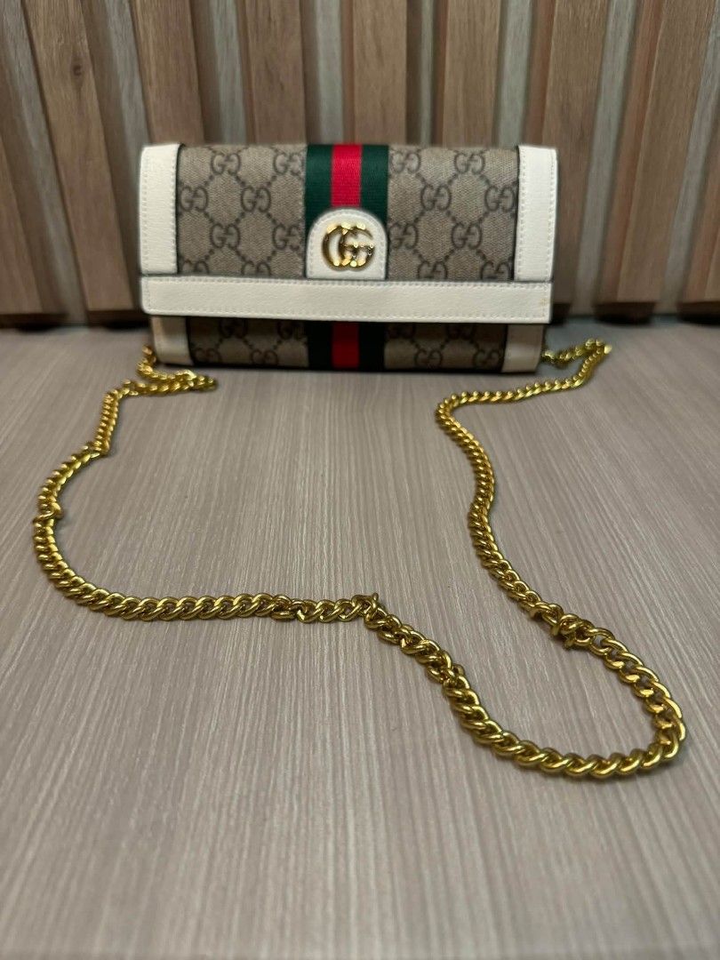 Gucci wallet on chain (Category: Luxury Watches) located in Manila. Submitted by vilmabrandedukaybags (Listing ID 1470510932, Image 1). Description: Gucci wallet on chain.. like new condition with code and gold hardware ❤.