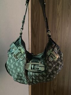 (Category: ) located in . Submitted by idropvintagegems (Listing ID 1470386196, Image 1). Description: .