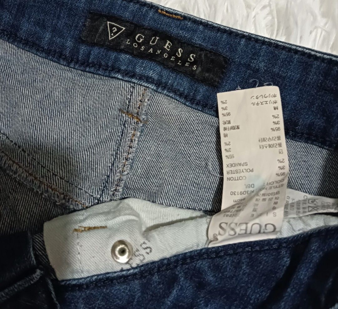 Guess Jeans (Category: Jeans) located in Ozamiz City. Submitted by meshthrift11 (Listing ID 1470412443, Image 3). Description: Size 30-32 stretchable length 42.