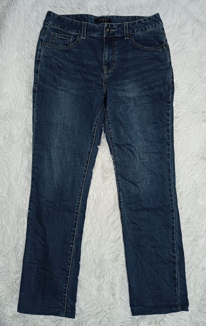 Guess jeans (Category: Jeans) located in Ozamiz City. Submitted by meshthrift11 (Listing ID 1470412755, Image 2). Description: size 31-32 stretchable length 38.