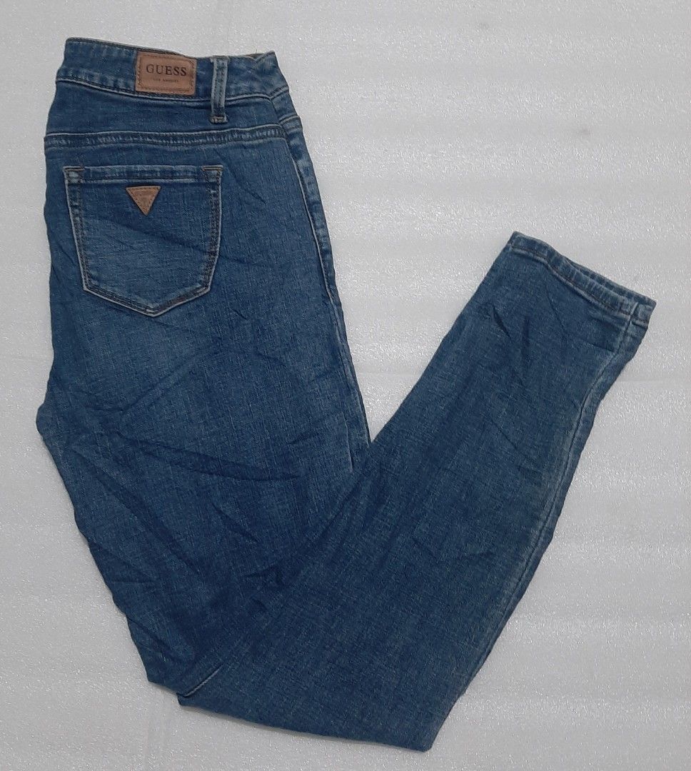 GUESS JEANS (Category: Jeans) located in General Santos City (Dadiangas). Submitted by thrift_raid (Listing ID 1470492377, Image 1). Description: size 29-30.