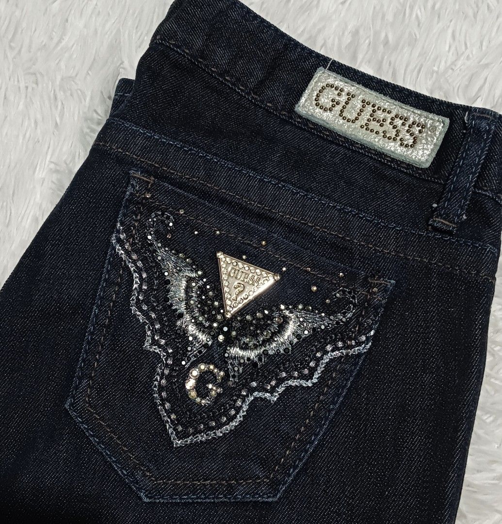 Guess luxury jeans (Category: Jeans) located in Ozamiz City. Submitted by meshthrift11 (Listing ID 1470418291, Image 3). Description: super bago size 31-32 stretchable length 40.