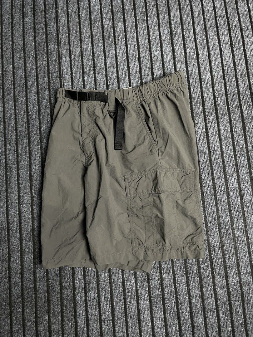 GU/UNIQLO - Geared Utility Cargo Short (Category: Activewear) located in Puerto Princesa. Submitted by palawan.swagdealer (Listing ID 1470386048, Image 1). Description: All details are provided Kindly check each photo Item has no major flaws In very good - excellent condition.