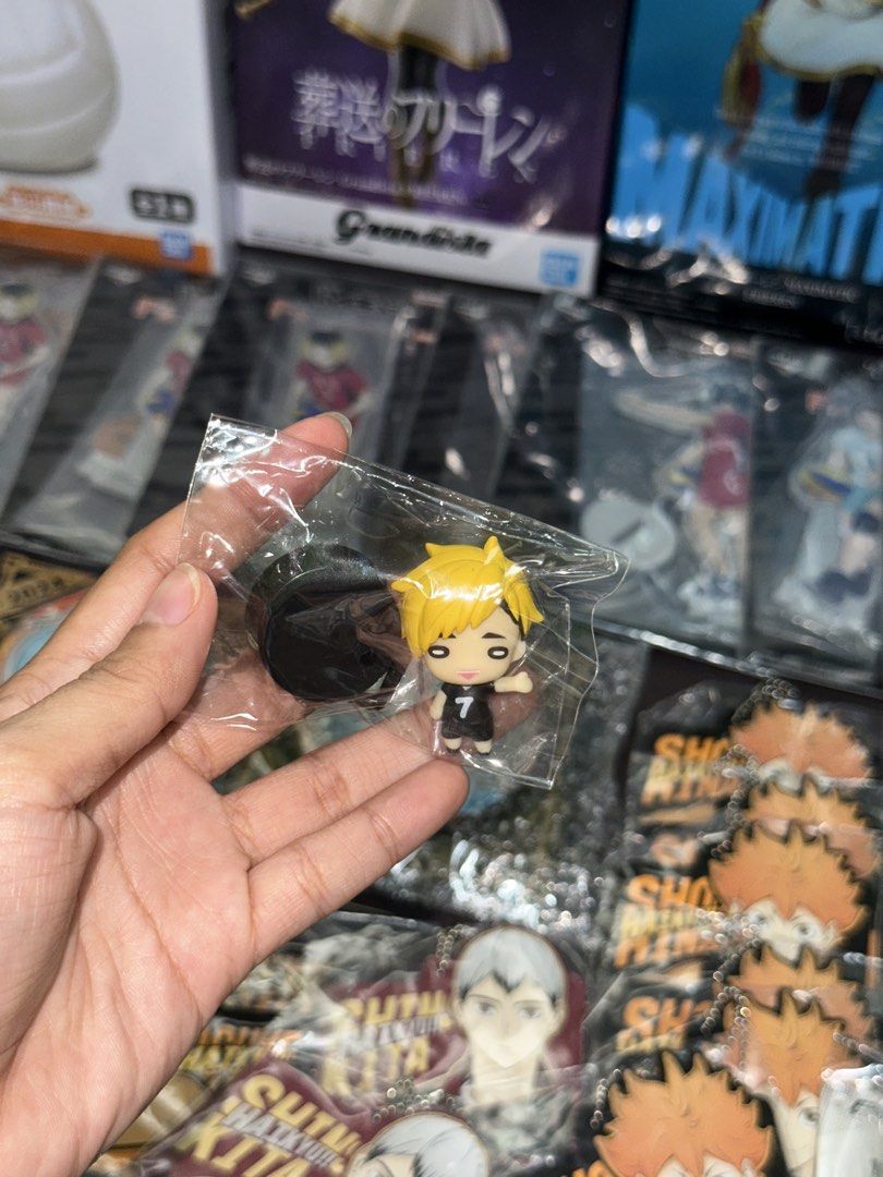Haikyuu Atsumu Miya mini figurine with base (Category: Figurines & Statues) located in Manila. Submitted by shyshy.paris99 (Listing ID 1470554722, Image 1). Description: - Character: Atsumu Miya from Haikyuu (Jersey #7) - Condition: Brand new, sealed in original plastic packaging - Inclusions: Comes with a black circular display base - Perfect for: Anime collectors and Haikyuu fans - Status: Limited stock, grab it before it's gone!.
