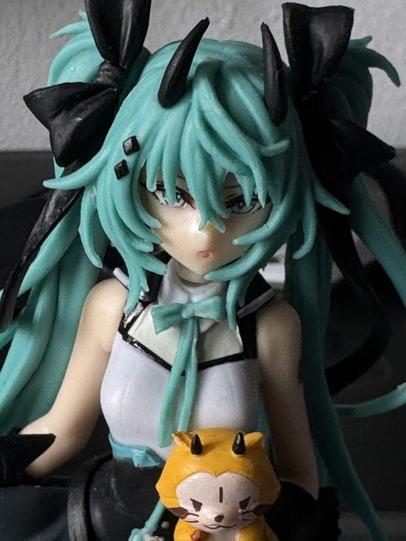 Hatsune Miku Gothic Figure, Toys & Collectibles, Figurines & Models ...