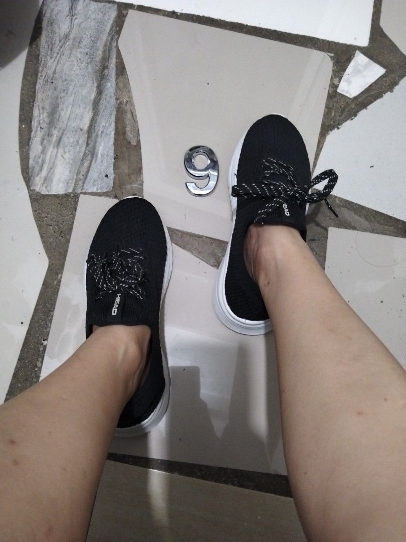 Head Sneakers (Category: Sneakers) located in El Salvador. Submitted by francheskaukayukay (Listing ID 1470397110, Image 1). Description: .