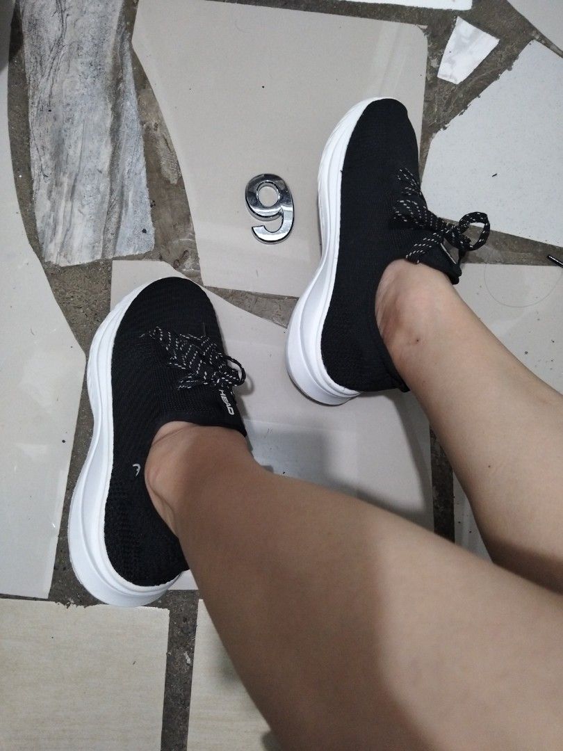 Head Sneakers (Category: Sneakers) located in El Salvador. Submitted by francheskaukayukay (Listing ID 1470397110, Image 2). Description: .